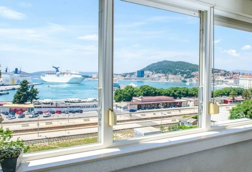 Apartments Blue Lounge