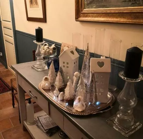 ベッドアンドブレックファースト Les Chambres De L Horloge