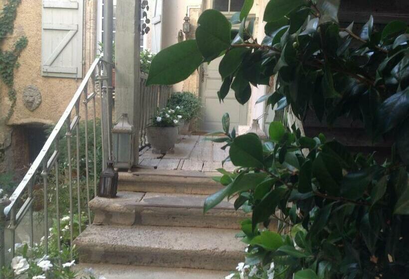 צימר Les Chambres De L Horloge