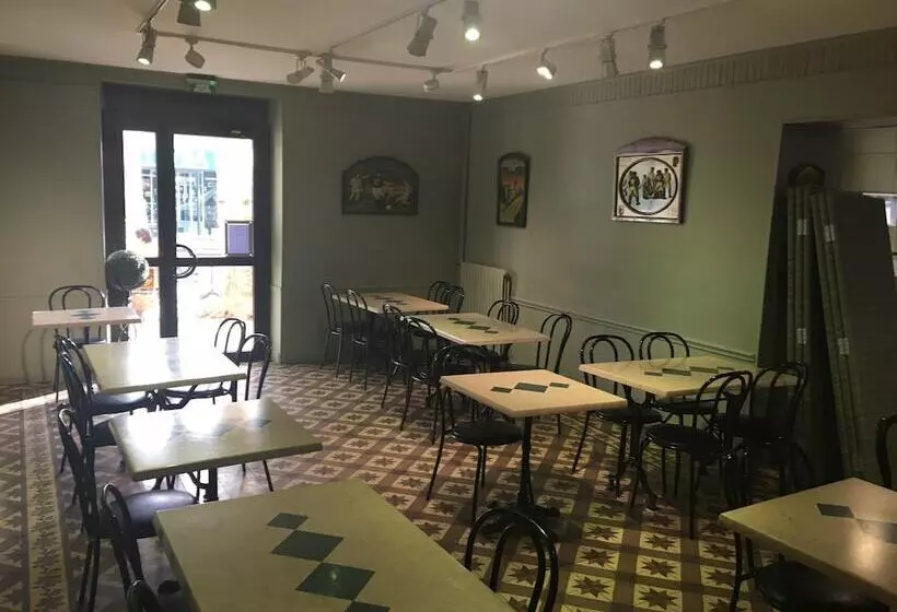 Hotelli Bar Restaurant De L Avenir