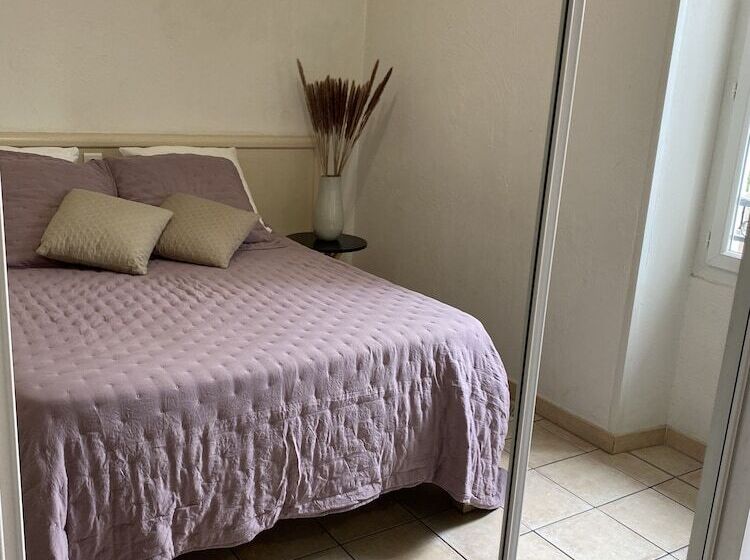 Отель Bar Restaurant De L Avenir