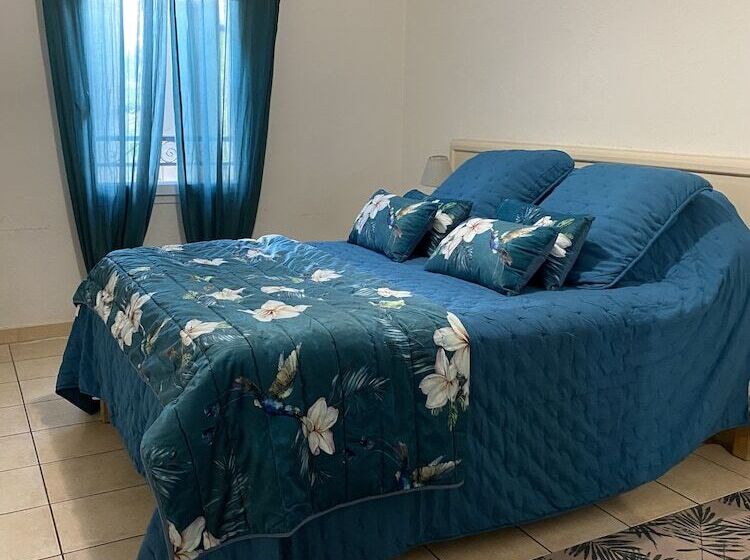 Отель Bar Restaurant De L Avenir