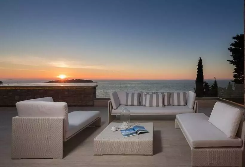 Luxury Villa Dance Forever With Pool