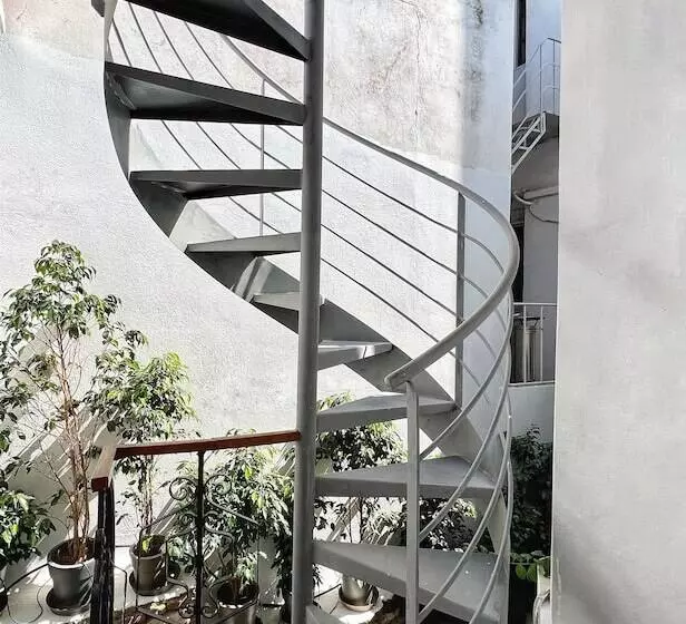 Step One   Luxury Suites Right In The Heart Of Acropolis Next To Metro Station