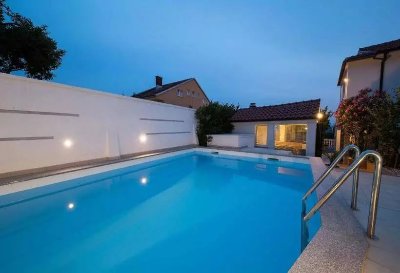 Apartment Villa Zdenka