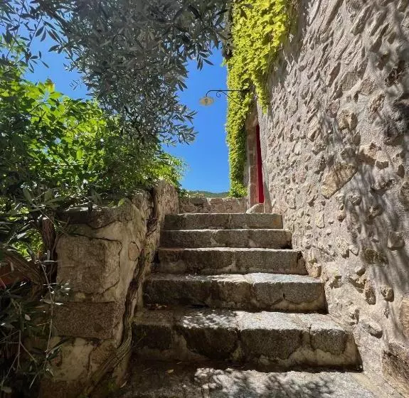 Aamiaismajoitus (B&B) Mas Lo Faix