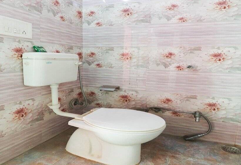 هتل Capital O 49024 Aryavart