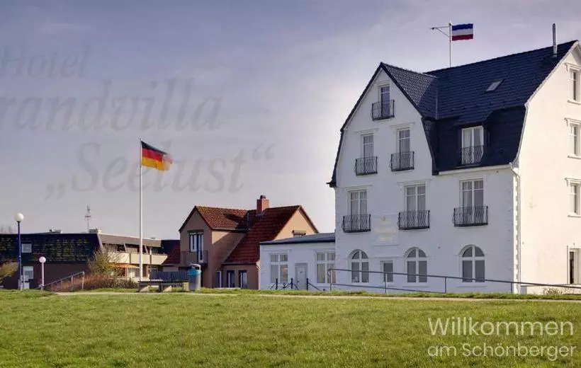 ホテル Strandvilla Seelust