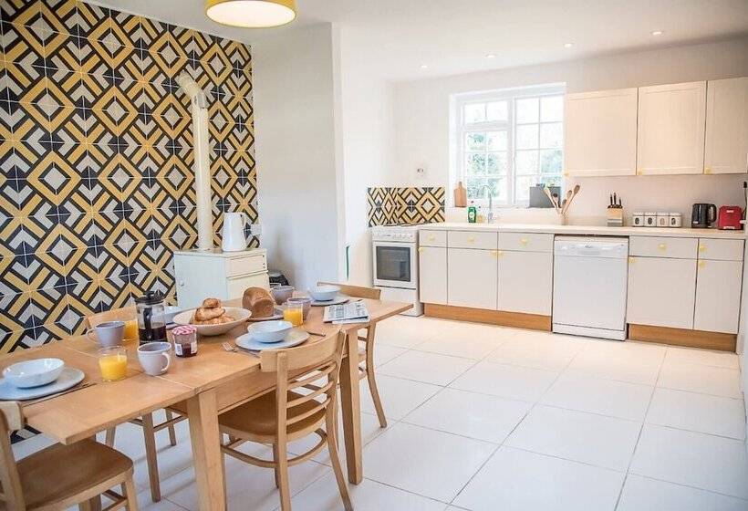 Partridge Cottage, Shottisham