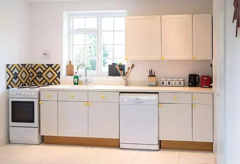 Partridge Cottage, Shottisham