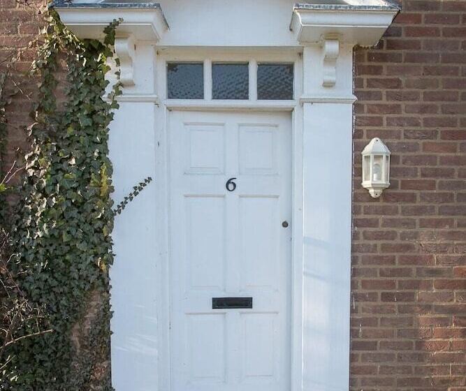 Partridge Cottage, Shottisham