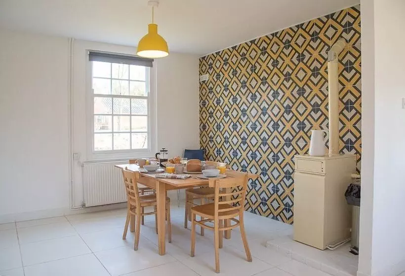 Partridge Cottage, Shottisham