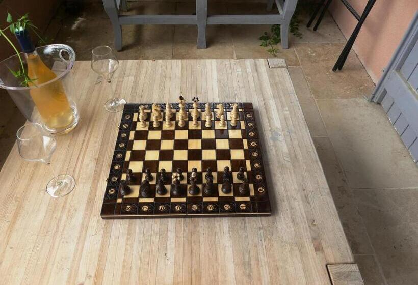 פנסיון La Calanque Du Boucharel