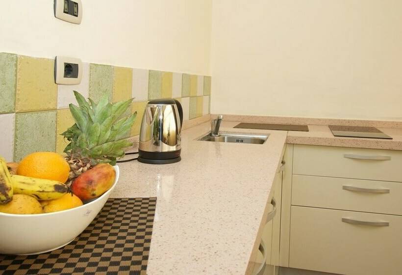 Bealeta Hotel Apartment