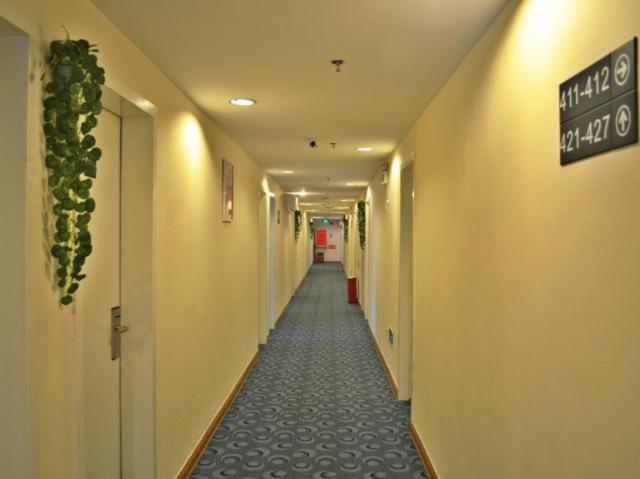 Hotell 7days Inn Zhuhai Jida Zhongdian Mansion