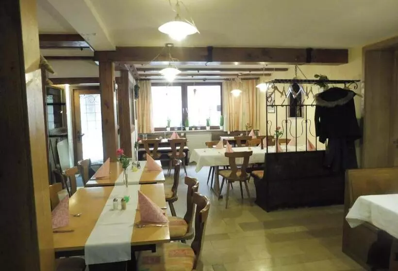 هتل Gasthof Zum Engel   Gästehaus