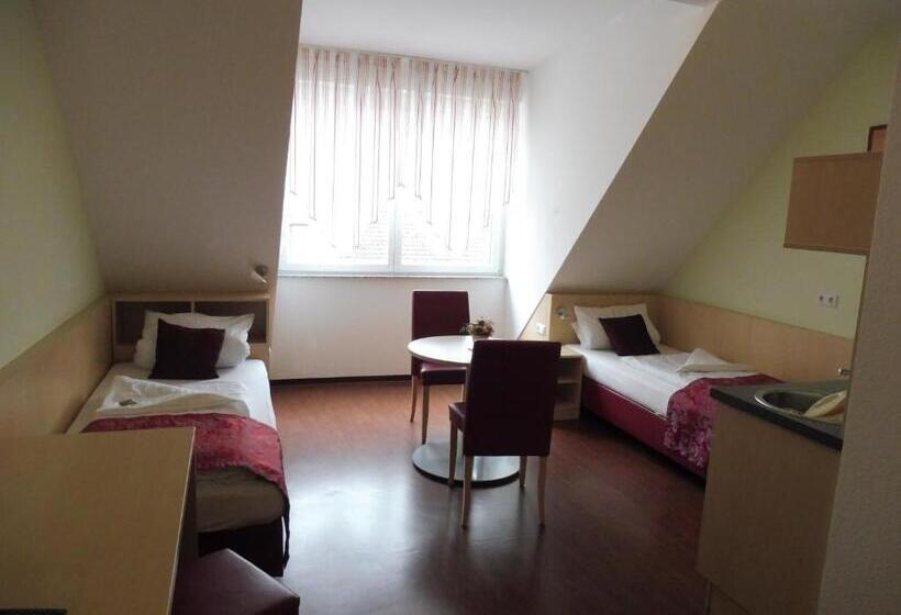 호텔 Gasthof Zum Engel   Gästehaus