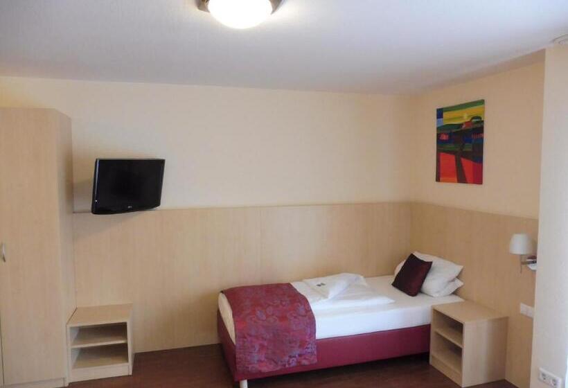 호텔 Gasthof Zum Engel   Gästehaus