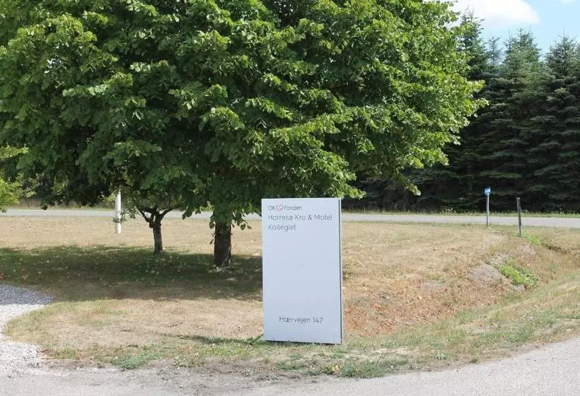 هتل Harresø Kro