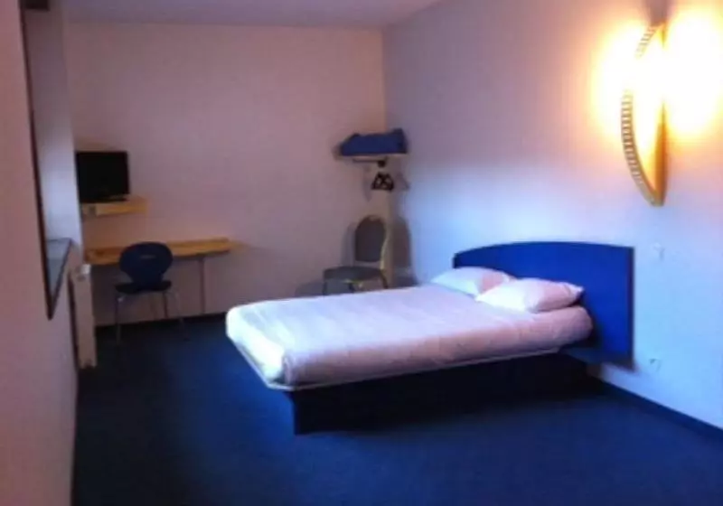 ホテル Kyriad Direct Montauban Centre