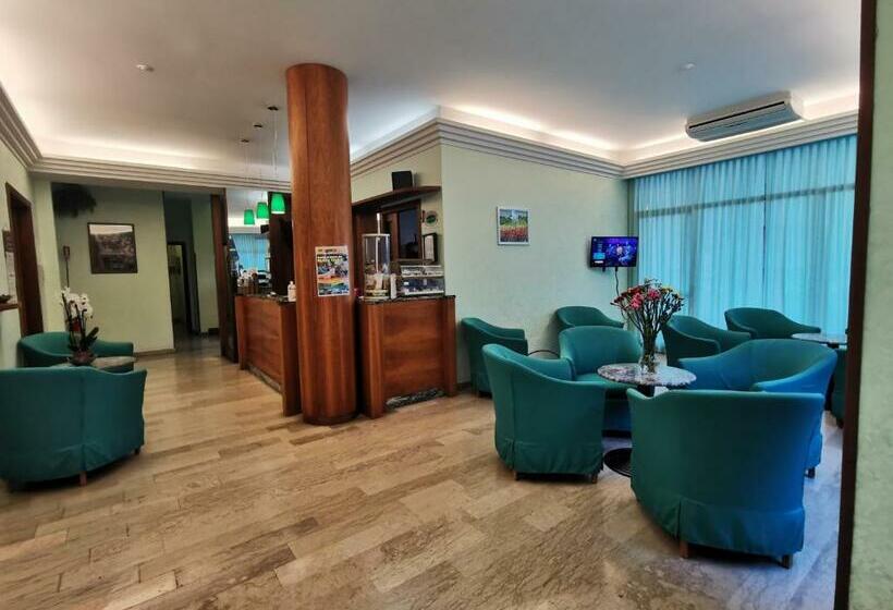 Pine Beach Hotel Rosolina Mare