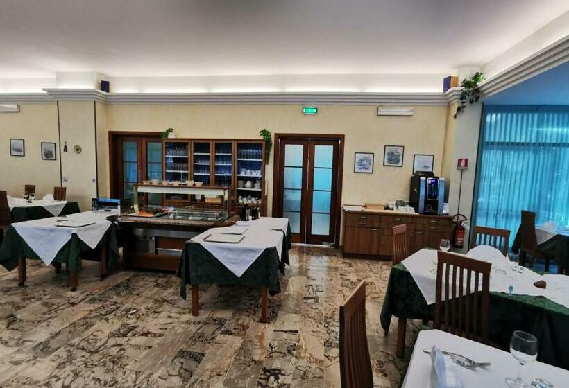 Pine Beach Hotel Rosolina Mare