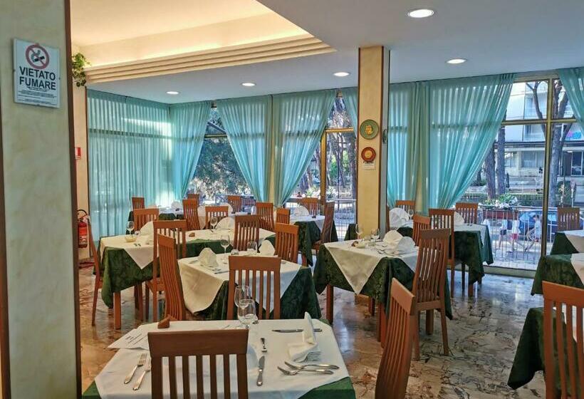 Pine Beach Hotel Rosolina Mare