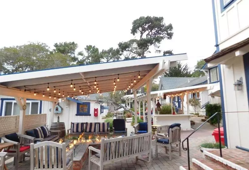 Hotelli Lamp Lighter Inn And Sunset Suites