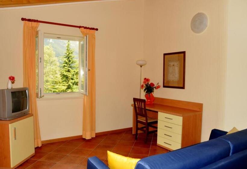 Szálloda Residence Vico