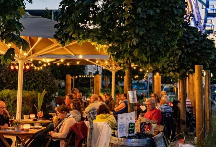 Hotelli Strandhaus Wotan