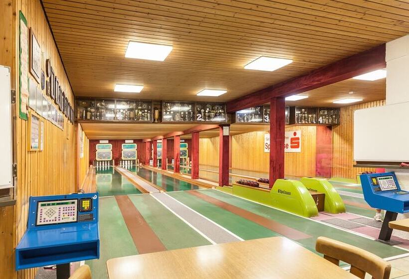 فندق Tonis Tenne