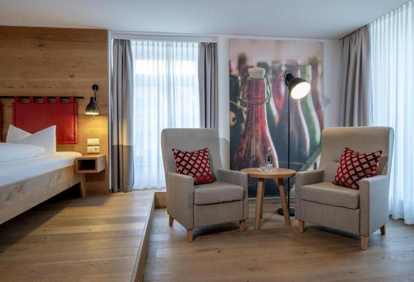 בית מלון כפרי Landgasthof Kammbräu