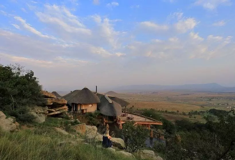 ホテル Isandlwana Lodge