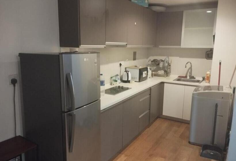 Hotell Kl Skyline Hostel & Rooftop Infinity Sky Pool