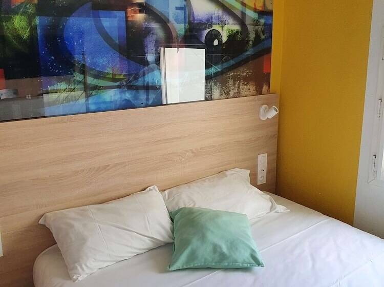 Hotel Kyriad Direct Orleans Olivet La Source