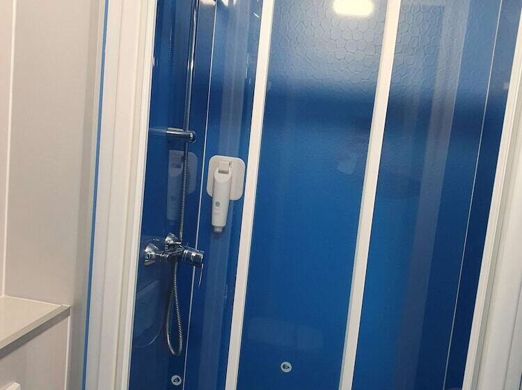 Hotel Kyriad Direct Orleans Olivet La Source