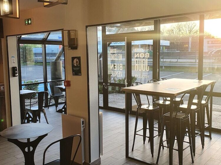 Hotel Kyriad Direct Orleans Olivet La Source