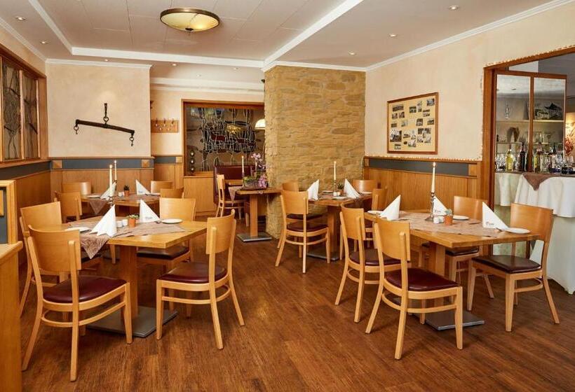 酒店 Restaurant Maas