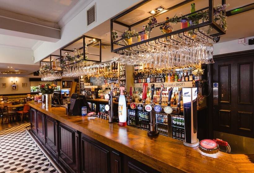 ホテル The Abbey Inn