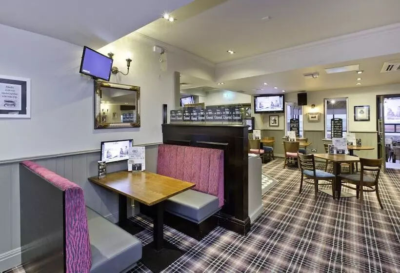 هتل The Abbey Inn
