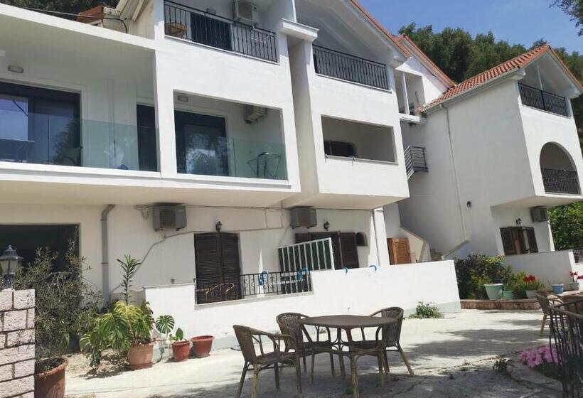 בית מלון כפרי Villa Lithitsa