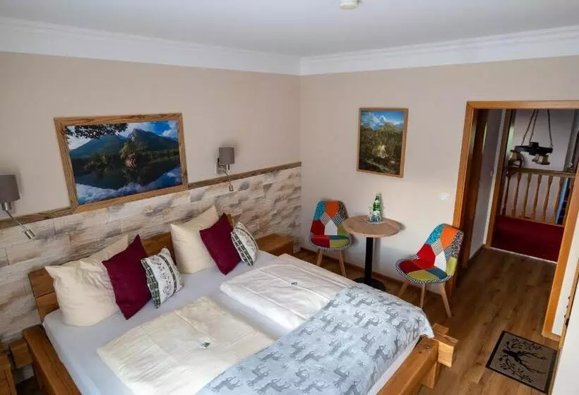 Alpenhotel Bergzauber