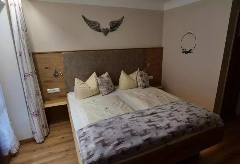 Alpenhotel Bergzauber