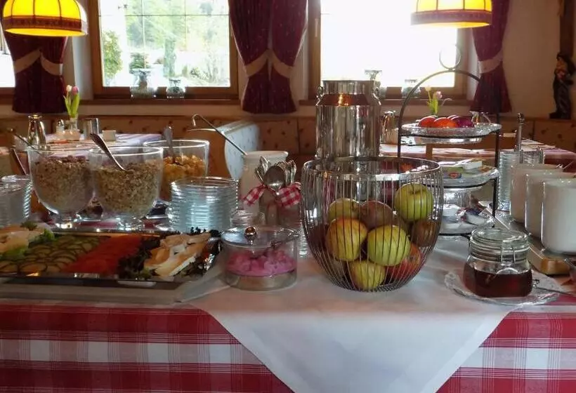 Alpenhotel Bergzauber