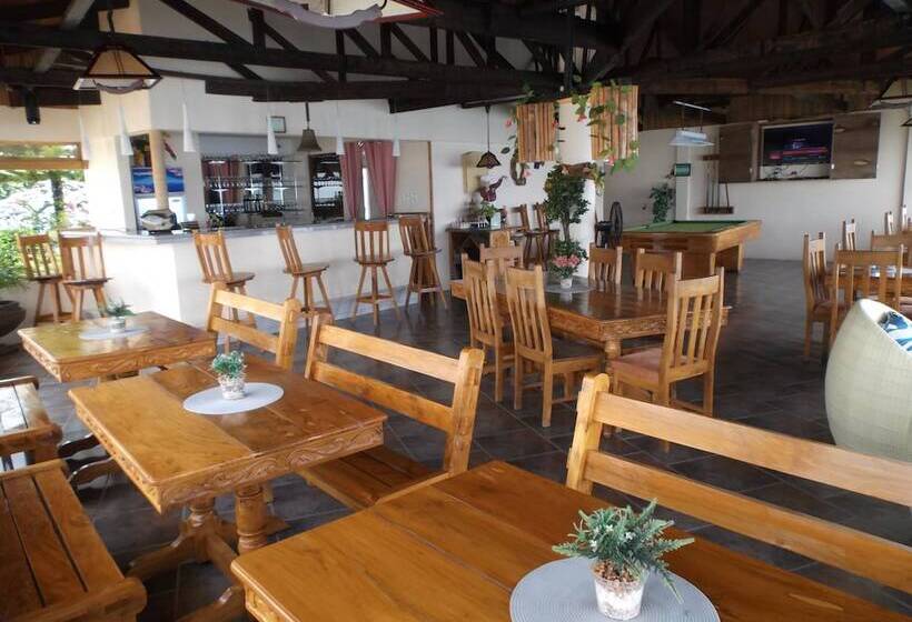 酒店 Ocean Bay Beach Resort