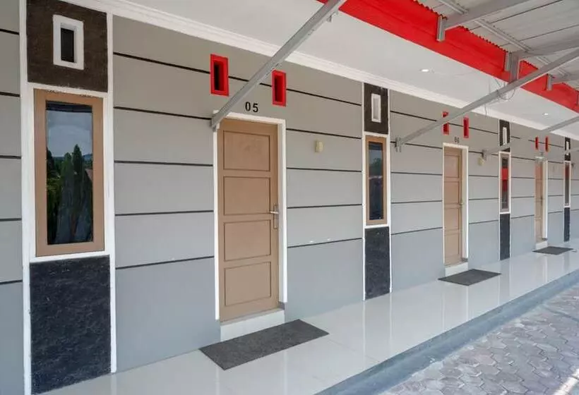 Majatalo Koolkost Near Rs Samaritan Palu