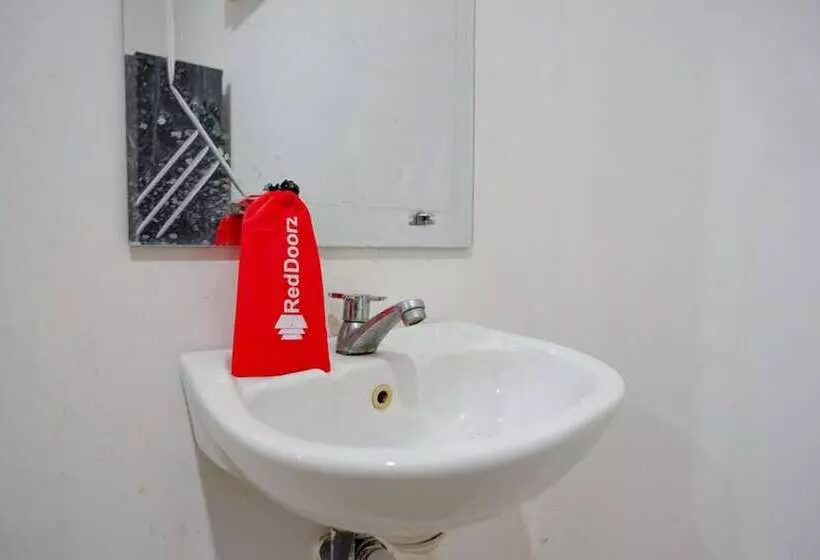 Majatalo Koolkost Near Rs Samaritan Palu