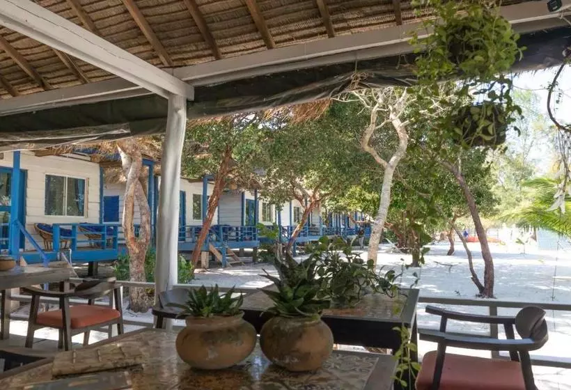 リゾートホテル Sarasea Koh Rong Samloem