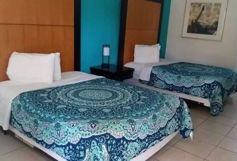 فندق Apm Inn And Suite