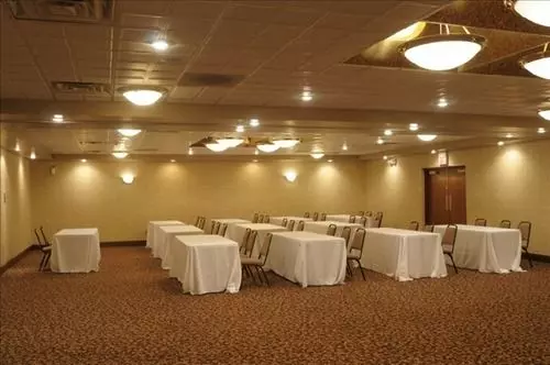 ホテル Best Western Moberly Inn